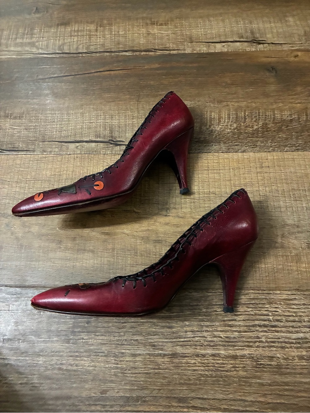 Prada Burgundy Leather Pointed-Toe Heels with Black & Orange Floral Appliqués - Picture 7 of 8